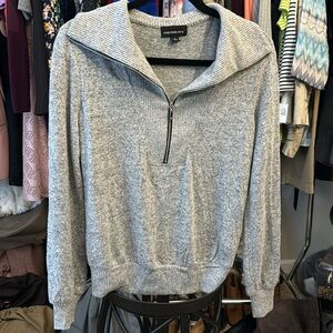Size S Fortune Ivy Sweater